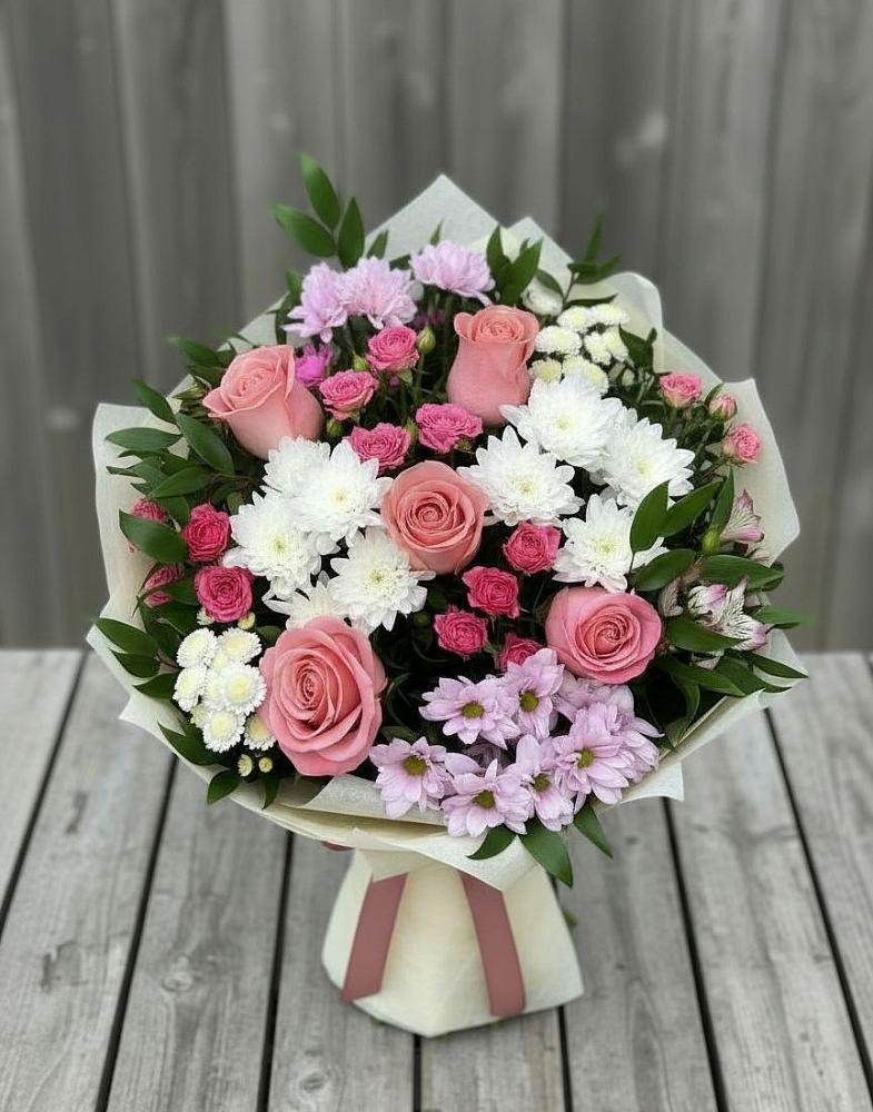 Букет цветов из: Альстромерии, Гвоздики, Розы и Хризантемы в Шульгино