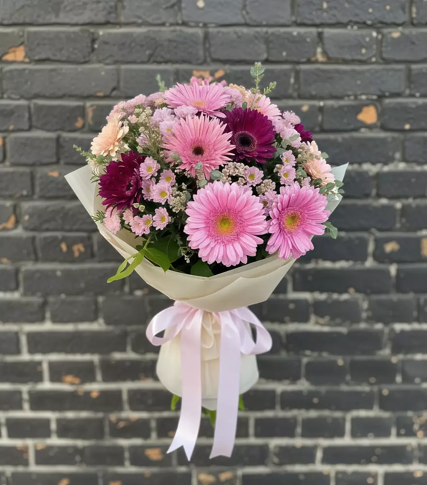 Букет цветов из: Герберы и Хризантемы в Шульгино