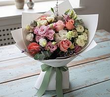 Букет цветов из:  Розы, Лизиантусы и Гвоздики в Шульгино