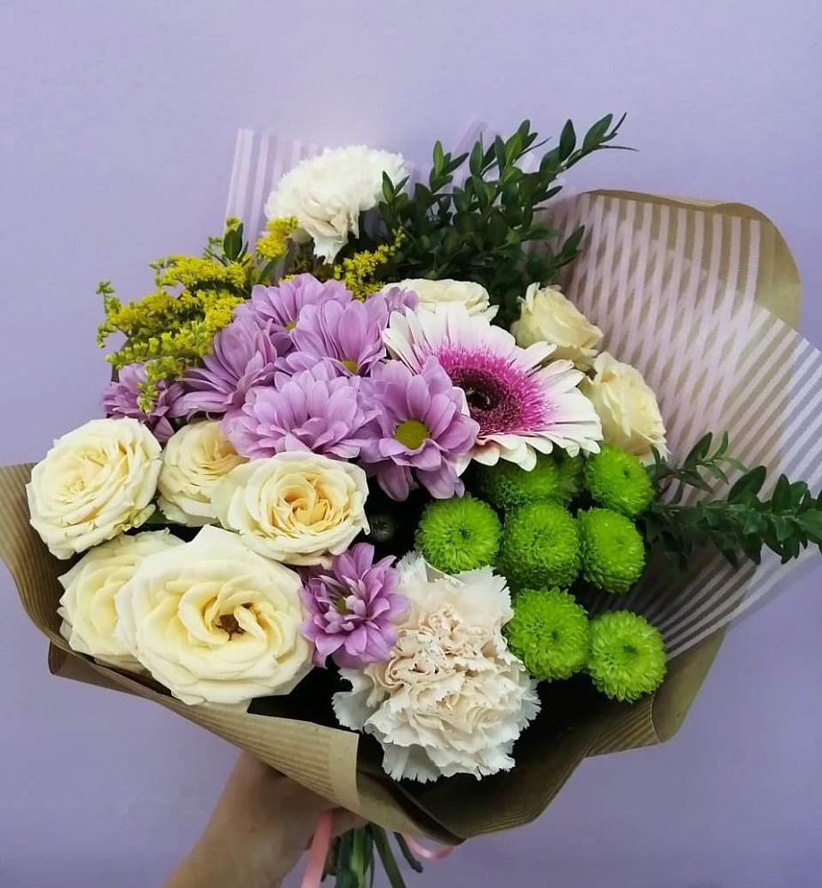 Букет цветов из: Хризантемы, Розы, Гвоздики и Герберы в Шульгино