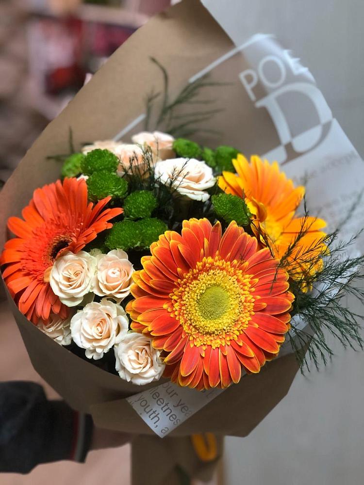 Букет цветов из: Герберы, Хризантемы и Розы в Шульгино